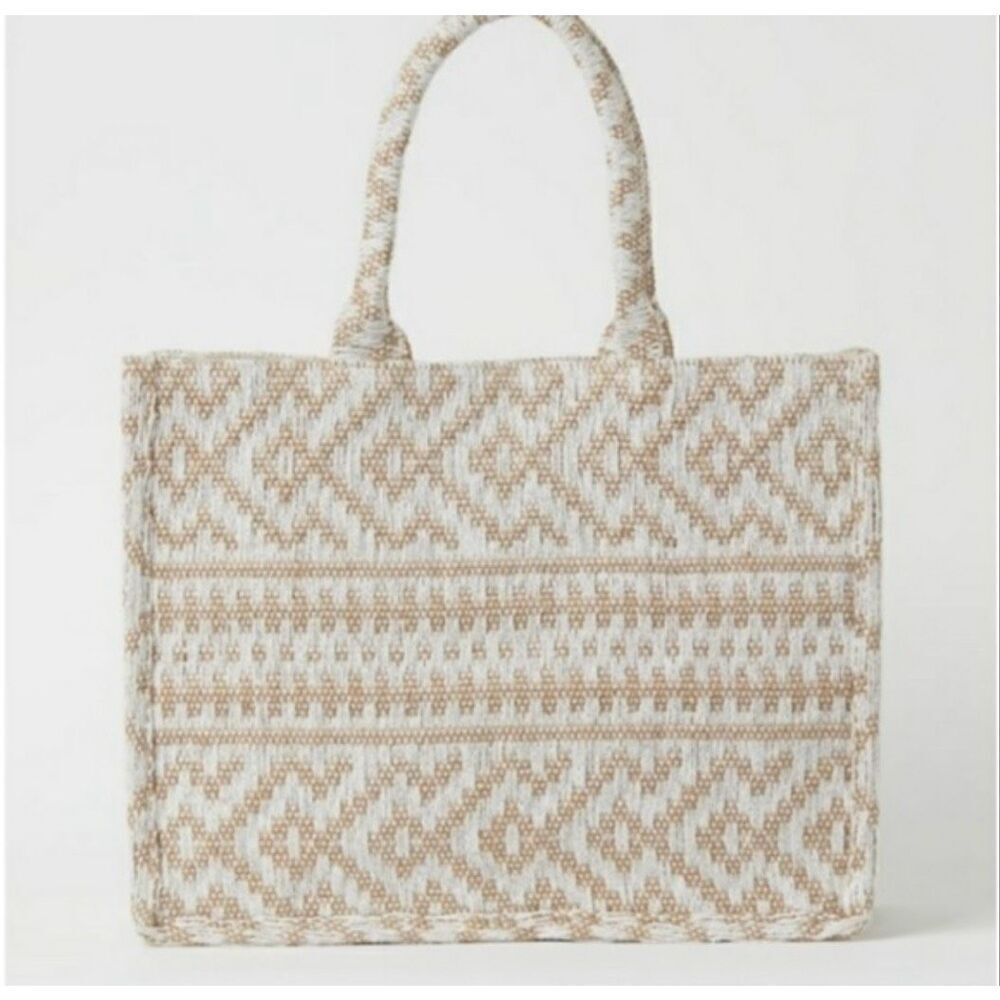 H&M woven neutral tote beach bag 16x16”